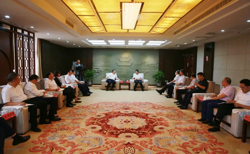 会见陈宴.jpg